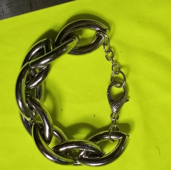Silvertone large link chain Bracelet large lobster claw clasp - Picture 1 of 4